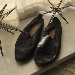 Zara Trafaluc black leather shoes!